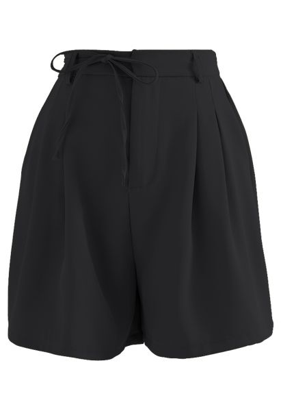Pantaloncini con tasca laterale con cordino da annodare in nero