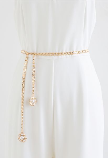 Cintura a catena dorata in ecopelle con perle floreali in avorio