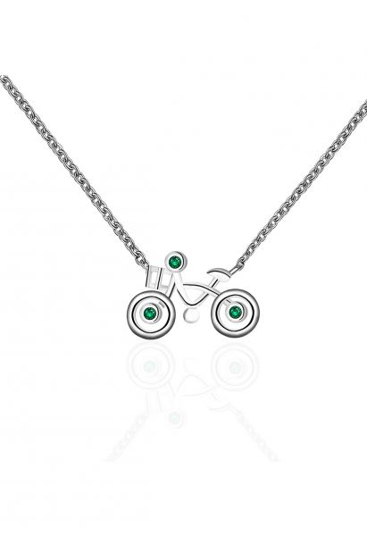 Collana con gemme di smeraldo a forma di bicicletta