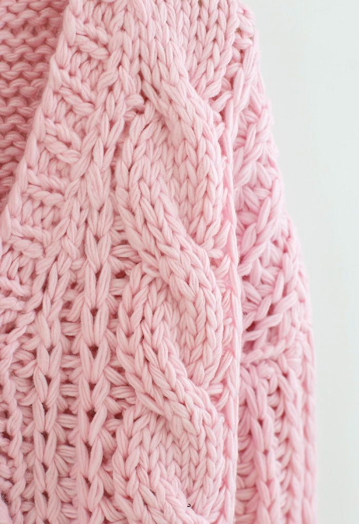 Cardigan grosso rosa con scollo a V lavorato a maglia a mano