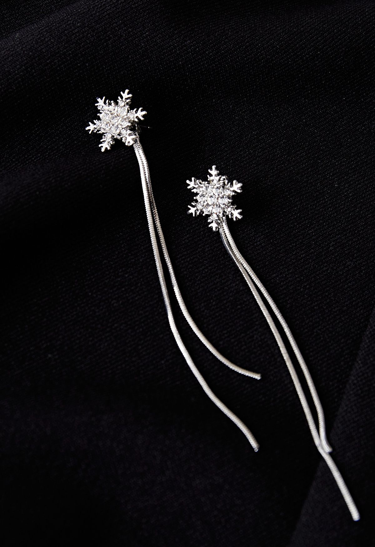 Orecchini pendenti con fiocco di neve di diamanti abbaglianti