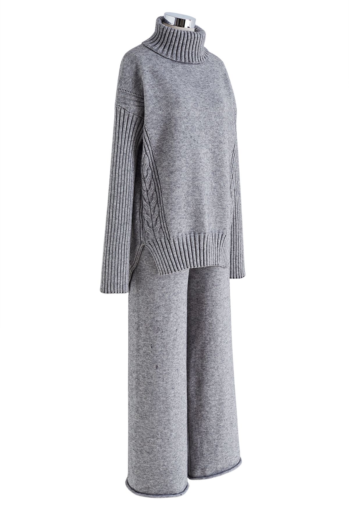 Maglione Hi-Lo a collo alto e pantaloni in maglia in grigio