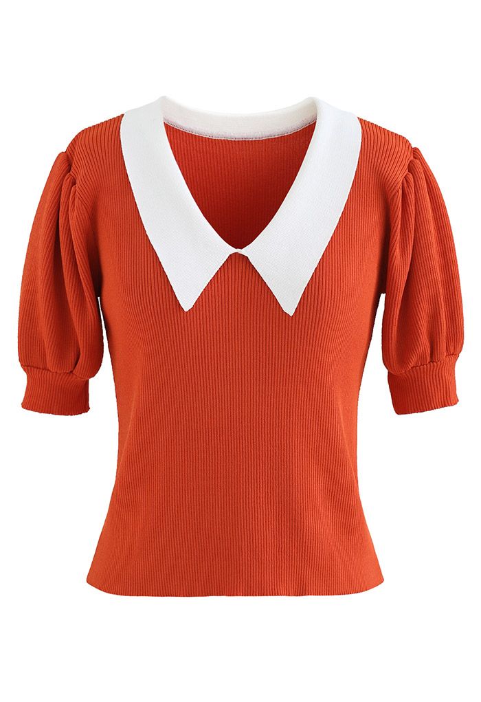 Top in maglia a maniche corte con colletto a punta a contrasto in arancione