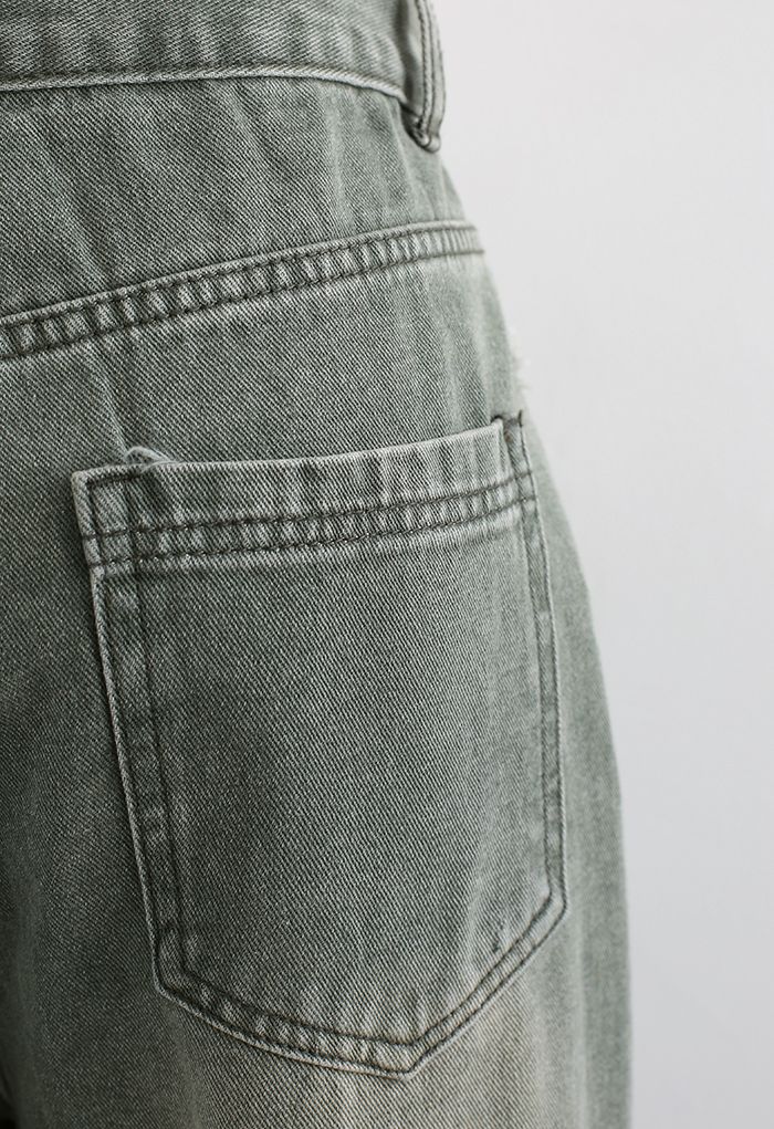Jeans a gamba larga lavati con bordo in nappa color salvia