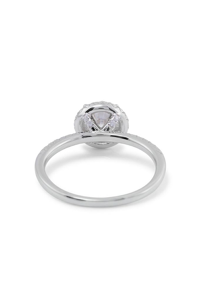 Elegante anello con diamante Moissanite brillante