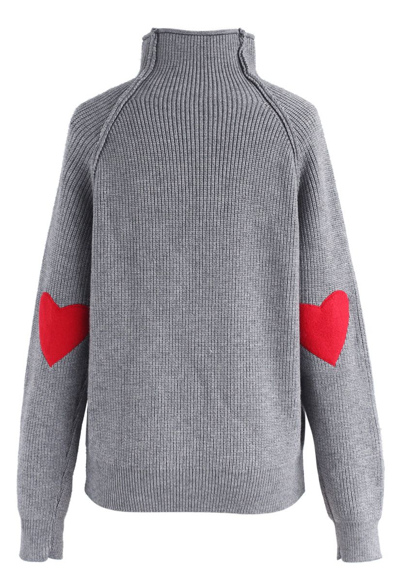 Maglione in maglia con toppe cuore e anima in grigio