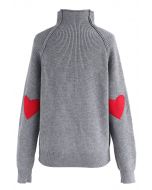 Maglione in maglia con toppe cuore e anima in grigio